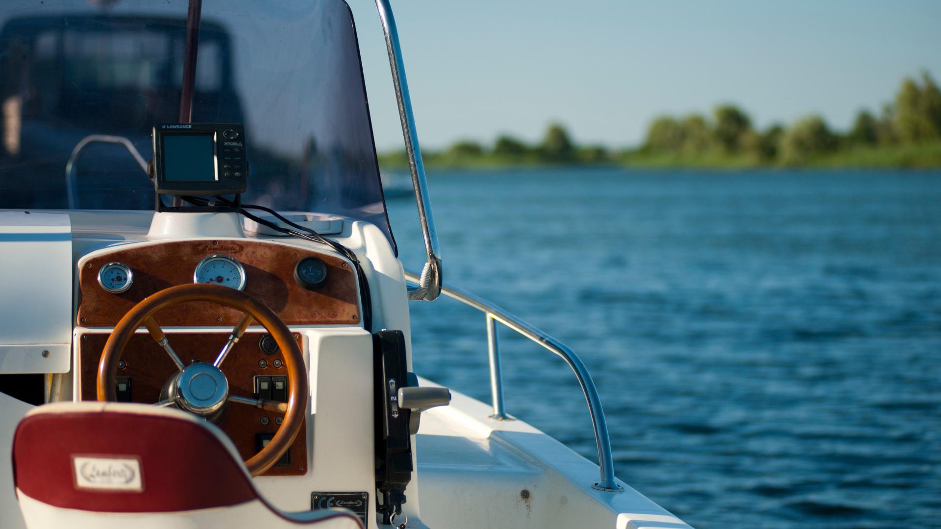My Experience with Beneteau Boats: Is It the Right Choice?